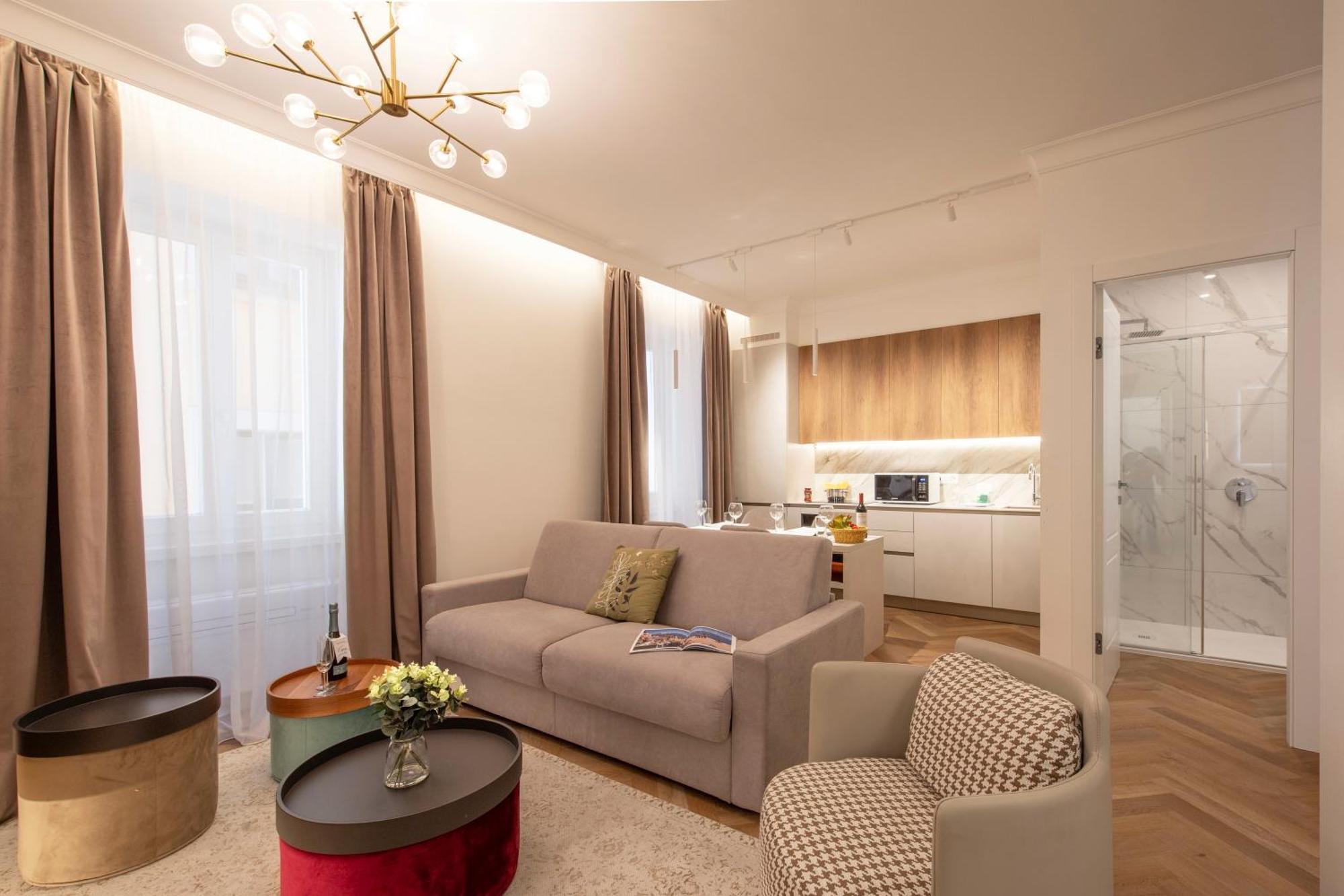 Novos Central Apartments لوغانو المظهر الخارجي الصورة