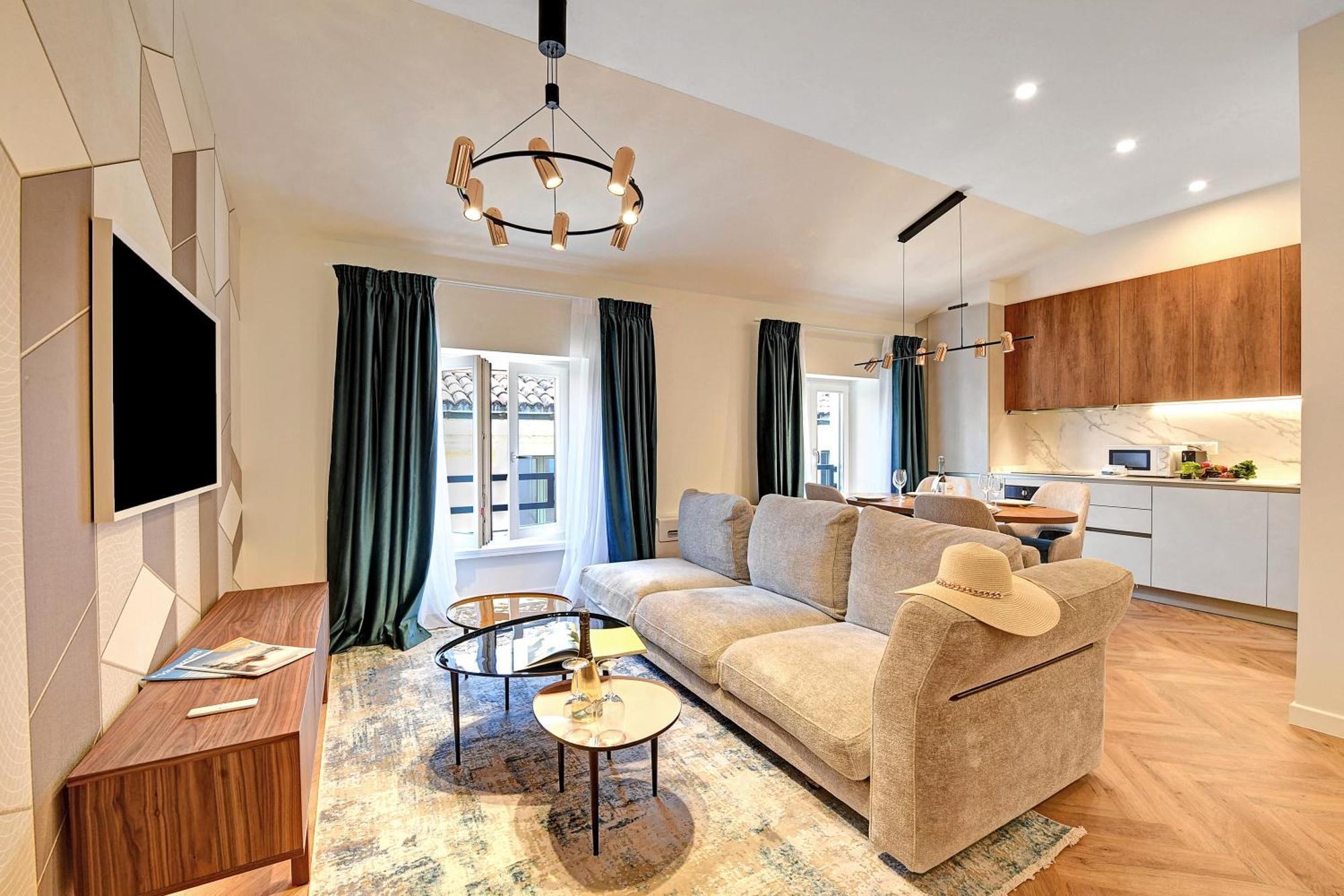 Novos Central Apartments لوغانو المظهر الخارجي الصورة