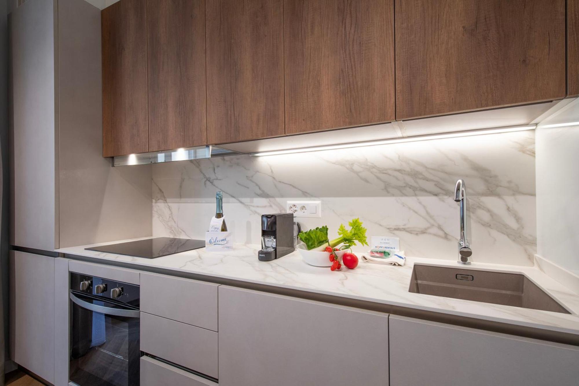 Novos Central Apartments لوغانو المظهر الخارجي الصورة